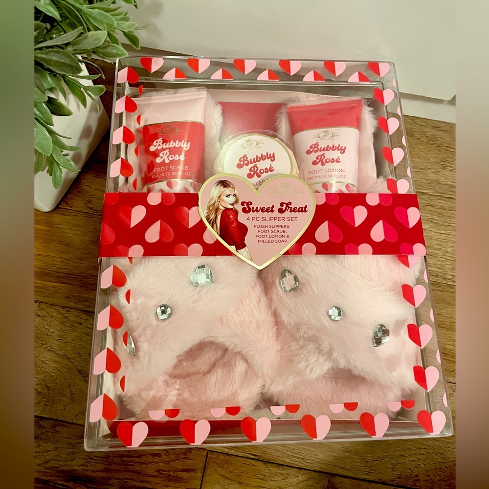 Brand new Paris Hilton Sweet Treat 4 Piece Slipper Set.